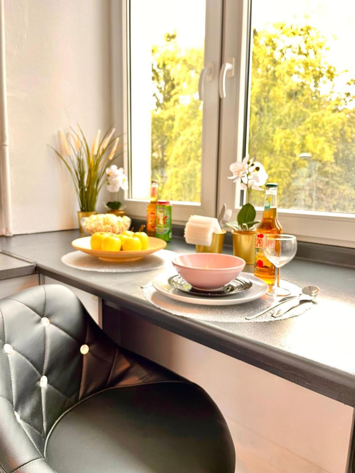 Petit 1 Bed Center Apartament Warszawa